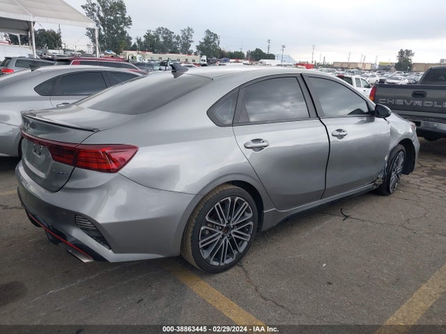 KIA Forte Gt Manual 2022 3KPF44ACXNE476706 Image 4