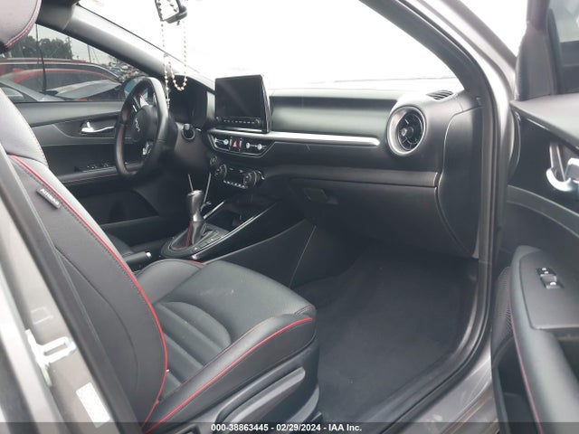 KIA Forte Gt Manual 2022 3KPF44ACXNE476706 Image 5