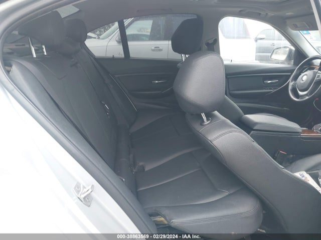 BMW 328I 2015 WBA3C1C52FK121978 Image 8