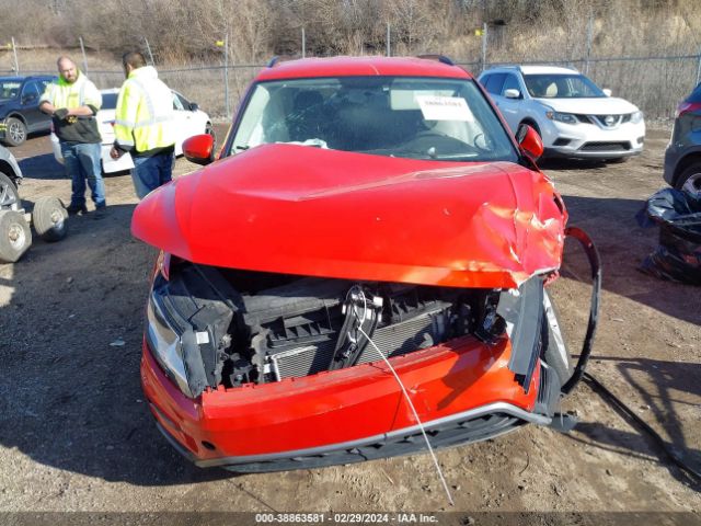 3VV0B7AX1JM205759 Volkswagen Tiguan 2.0t S