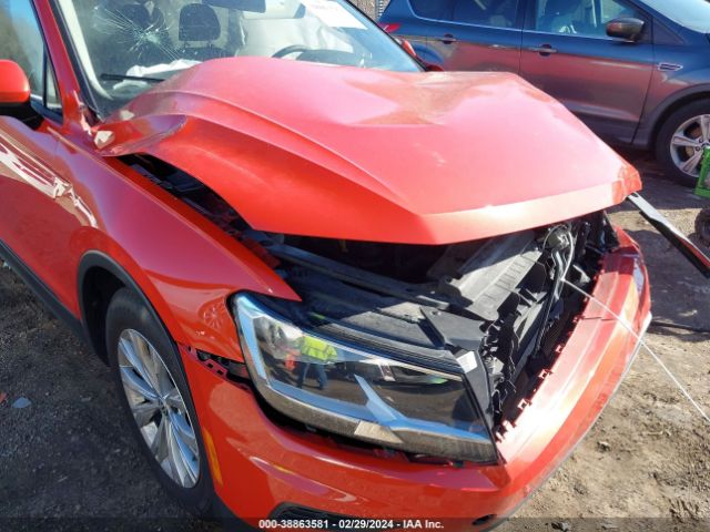 3VV0B7AX1JM205759 Volkswagen Tiguan 2.0t S