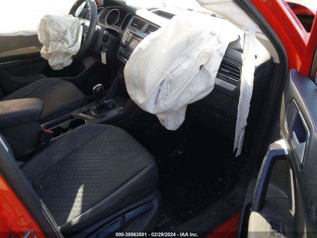 3VV0B7AX1JM205759 Volkswagen Tiguan 2.0t S