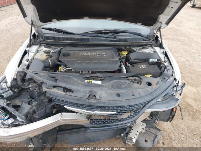 Chrysler 200 S 2015 1C3CCCBBXFN535356 Image 10