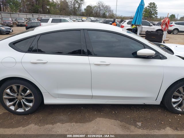 Chrysler 200 S 2015 1C3CCCBBXFN535356 Image 14