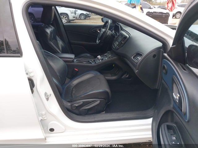 Chrysler 200 S 2015 1C3CCCBBXFN535356 Image 5