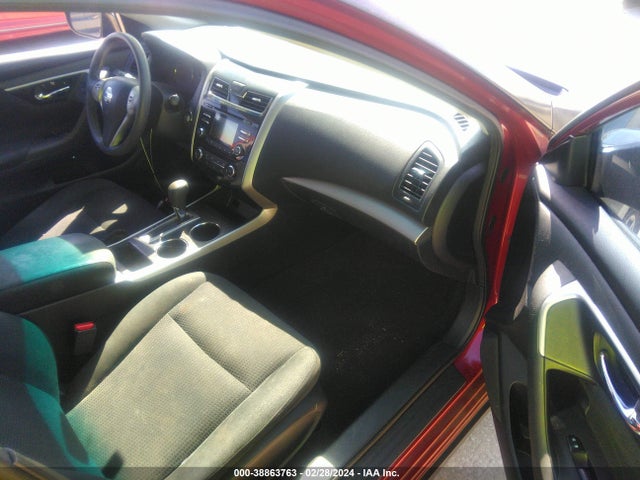 2015 NISSAN ALTIMA 2.5 S VIN: 1N4AL3AP5FC136663