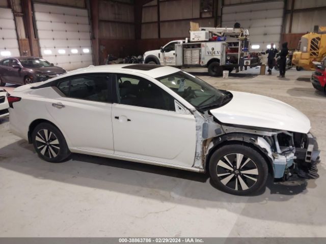 1N4BL4DW1MN341105 Nissan Altima Sv Intelligent Awd