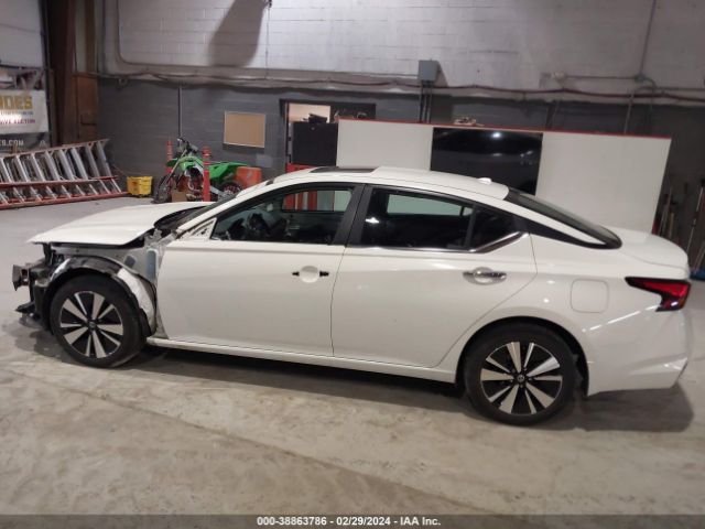 1N4BL4DW1MN341105 Nissan Altima Sv Intelligent Awd