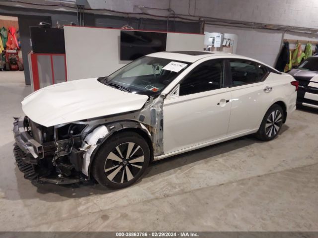 1N4BL4DW1MN341105 Nissan Altima Sv Intelligent Awd