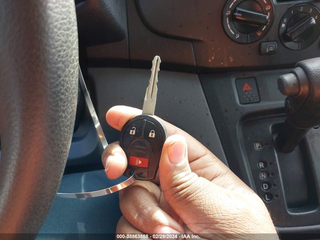 Nissan NV200 SV 2018 3N6CM0KN1JK690083 Image 11