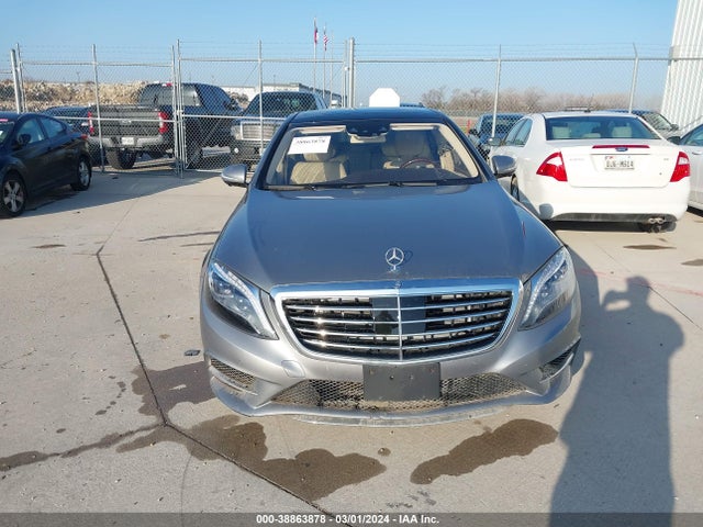 WDDUG8CB7FA182944 Mercedes-Benz S 550