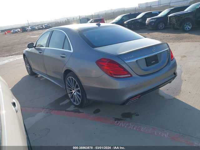 WDDUG8CB7FA182944 Mercedes-Benz S 550