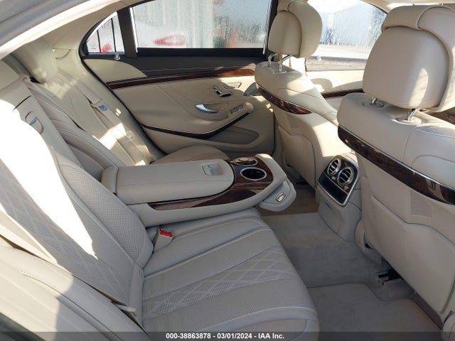 WDDUG8CB7FA182944 Mercedes-Benz S 550