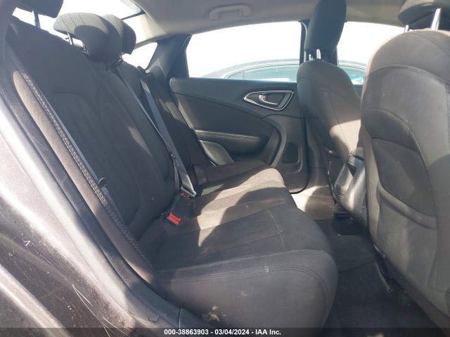 1C3CCCAG2GN101348 Chrysler 200 Limited