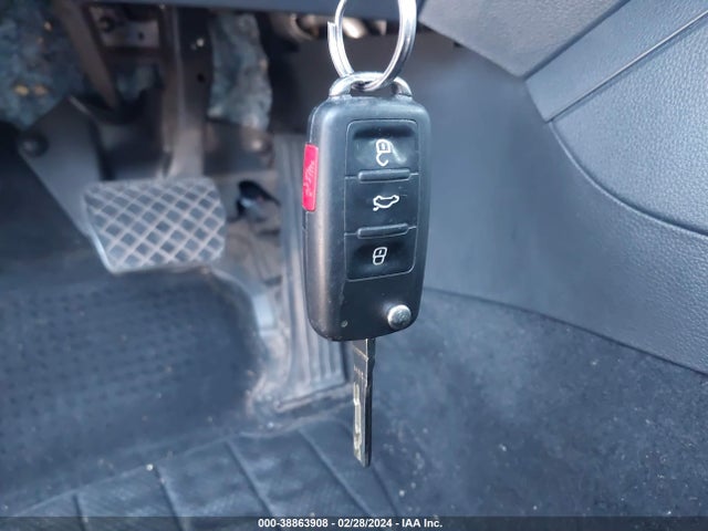 Volkswagen Jetta 2.0l S 2014 3VW2K7AJ3EM410036 Image 11