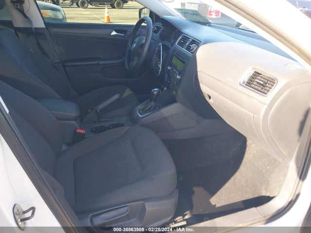 Volkswagen Jetta 2.0l S 2014 3VW2K7AJ3EM410036 Image 5
