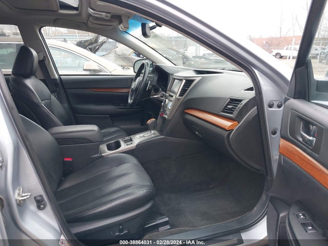 Subaru Outback 2.5i Limited 2014 4S4BRBMC7E3234538 Image 5