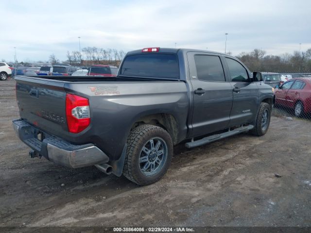 5TFEM5F10EX077943 Toyota Tundra Sr5 4.6l V8