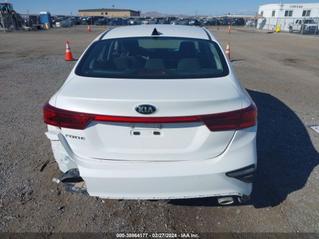 3KPF24AD1ME368892 KIA Forte Lxs
