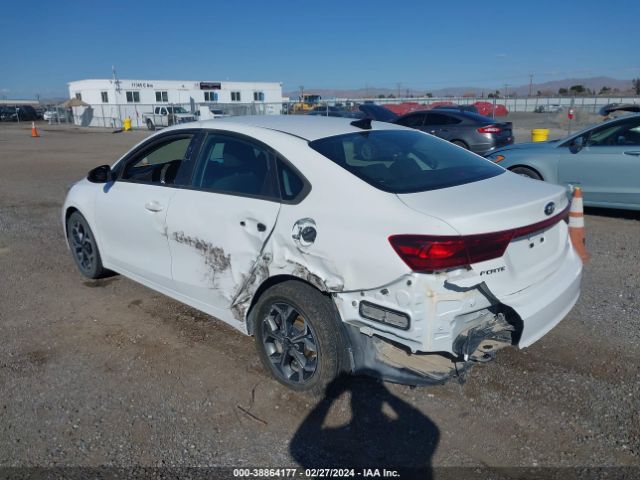 3KPF24AD1ME368892 KIA Forte Lxs