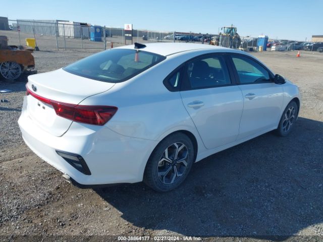 3KPF24AD1ME368892 KIA Forte Lxs