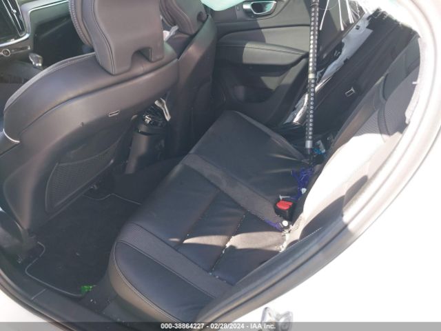 2021 VOLVO S60 7JRA22TM3MG092468 Photo 7