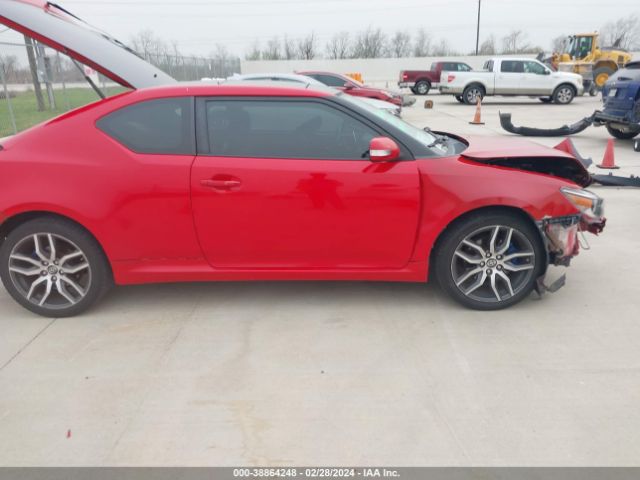 JTKJF5C78GJ024388 Scion TC