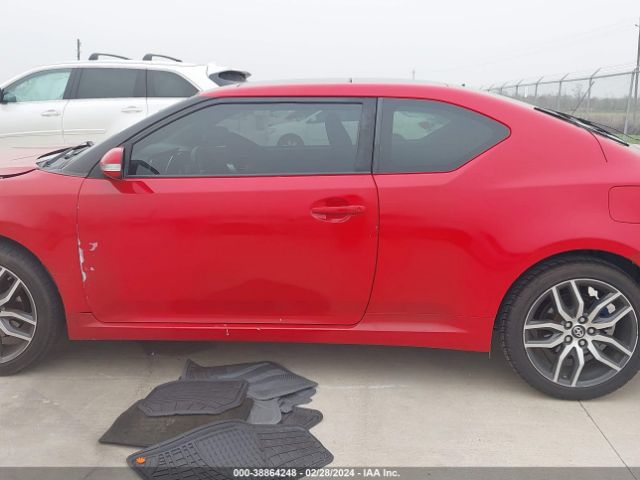 JTKJF5C78GJ024388 Scion TC