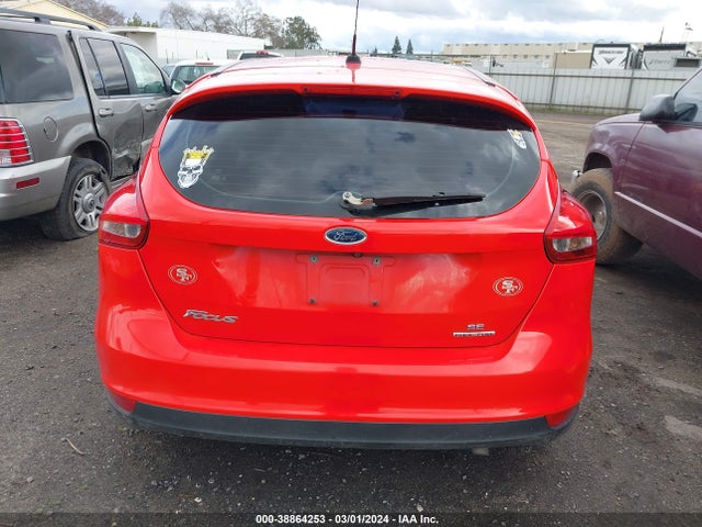 Ford FOCUS SE 2016 1FADP3K26GL344878 Image 17