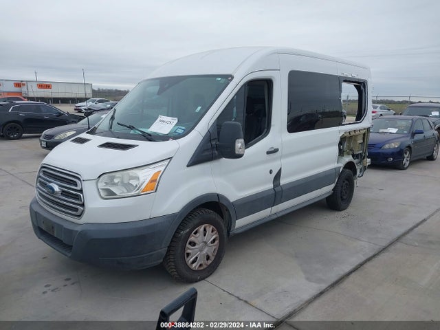 Ford Transit-150 Xlt 2015 1FDZK1CM0FKB20332 Image 2