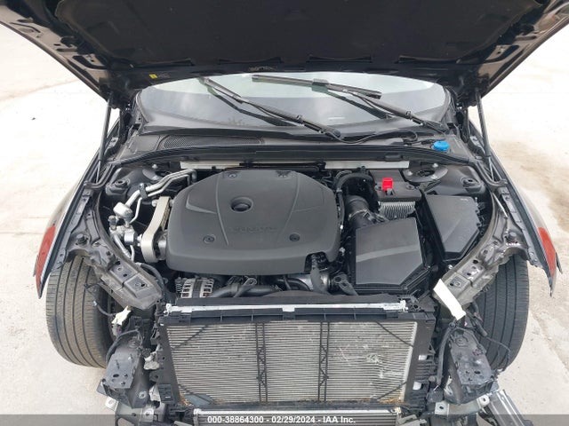 7JR102FK3MG093393 Volvo S60 T5 Momentum