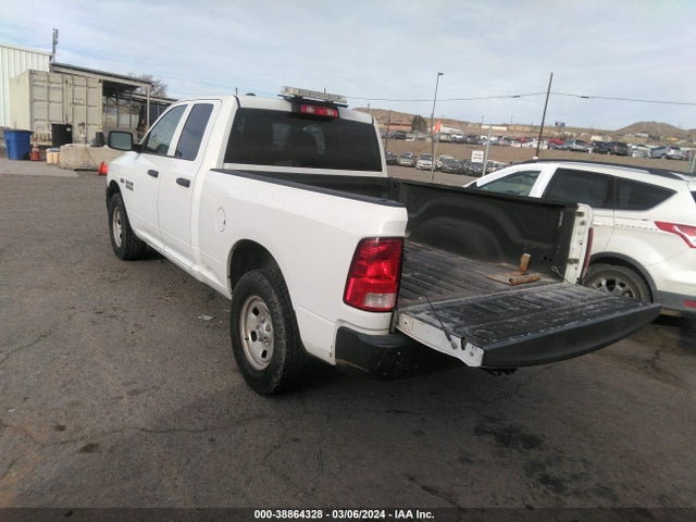 1C6RR7FT4HS634698 RAM 1500 Tradesman Quad Cab 4x4 6'4 Box