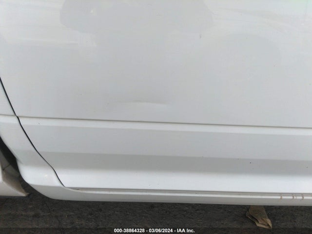 1C6RR7FT4HS634698 RAM 1500 Tradesman Quad Cab 4x4 6'4 Box