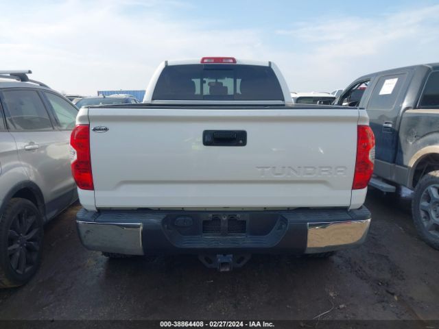 5TFRM5F14EX071760 Toyota Tundra Sr5 4.6l V8