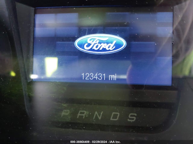 Ford TAURUS SE 2017 1FAHP2D88HG121023 Image 7