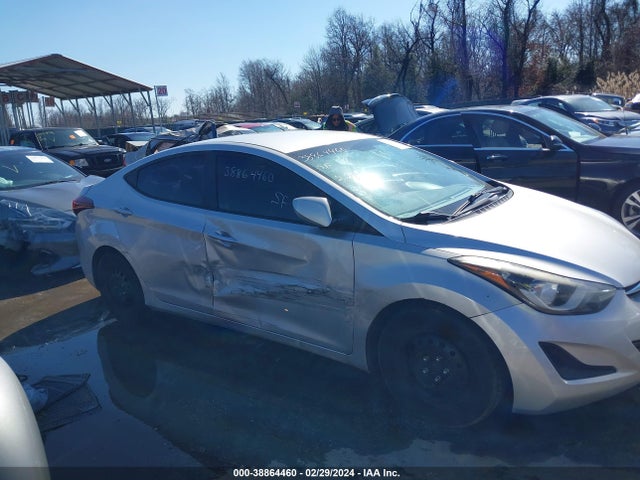 Hyundai ELANTRA SE 2016 5NPDH4AE8GH772917 Image 13