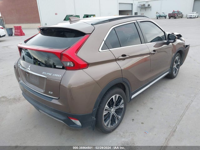 Mitsubishi Eclipse Cross Sel 2018 JA4AT5AAXJZ044014 Image 4
