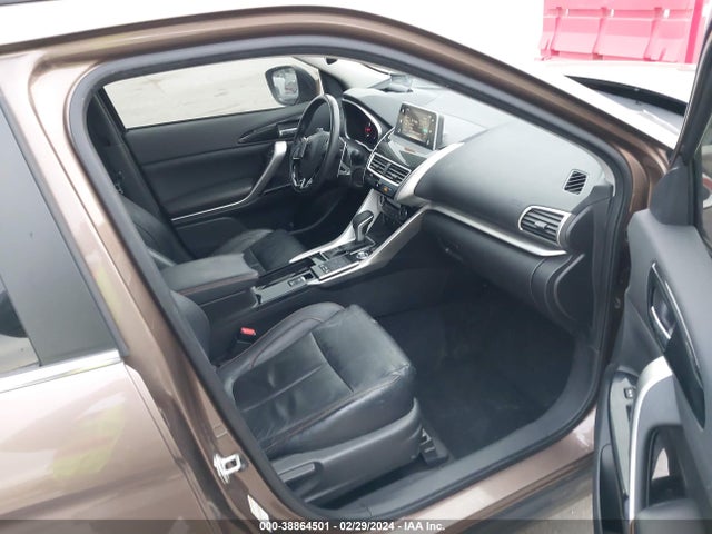 Mitsubishi Eclipse Cross Sel 2018 JA4AT5AAXJZ044014 Image 5