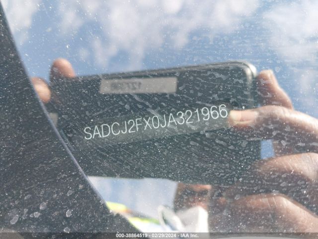 SADCJ2FX0JA321966 Jaguar F-pace 25t Premium