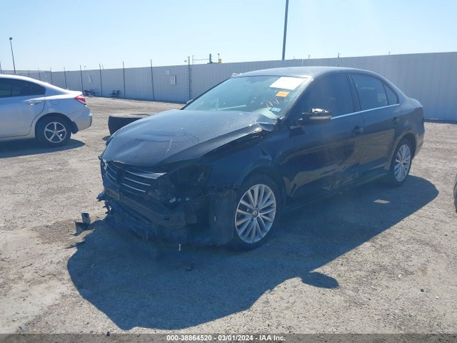 3VWL07AJ2GM207944 Volkswagen Jetta 1.8t Sel
