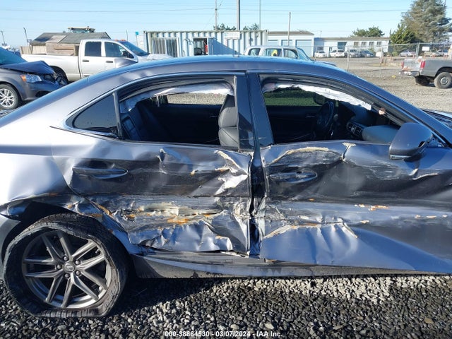 Lexus IS 350 2016 JTHCE1D27G5011086 Image 13