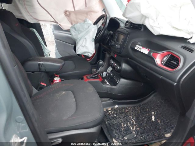 ZACCJBCT0GPD34223 Jeep Renegade Trailhawk