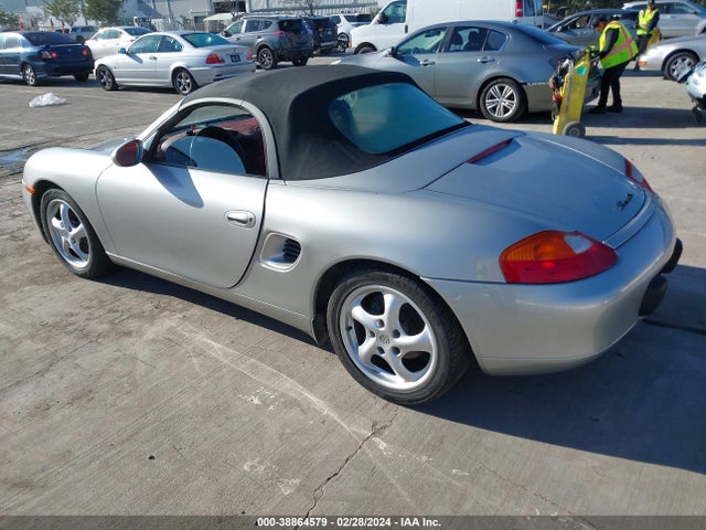 1999 PORSCHE BOXSTER WP0CA2980XU621403 Photo 2