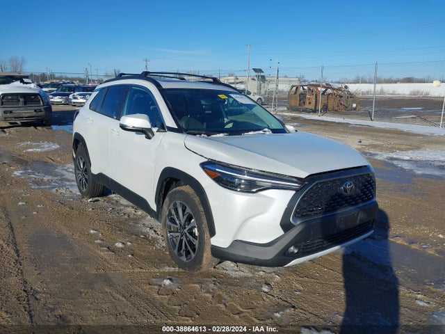 Toyota Corolla Cross Xle 2024 7MUDAAAG6RV074510 Image 1