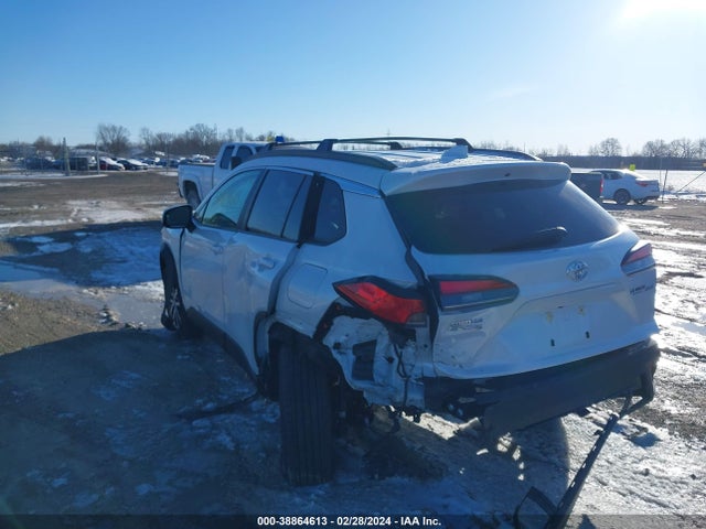 Toyota Corolla Cross Xle 2024 7MUDAAAG6RV074510 Image 3