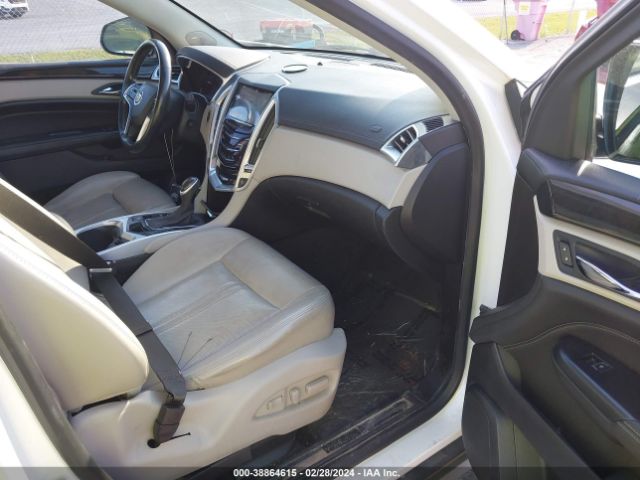 3GYFNEE38ES683331 Cadillac Srx Luxury Collection