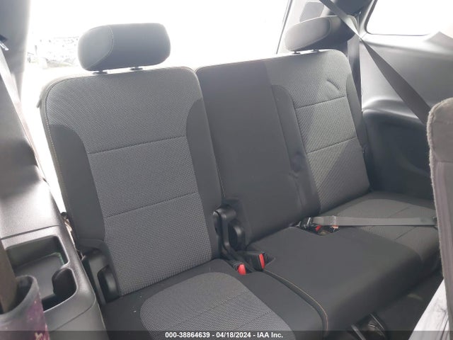 Chevrolet Traverse Fwd Ls 2021 1GNERFKW5MJ111408 Image 18