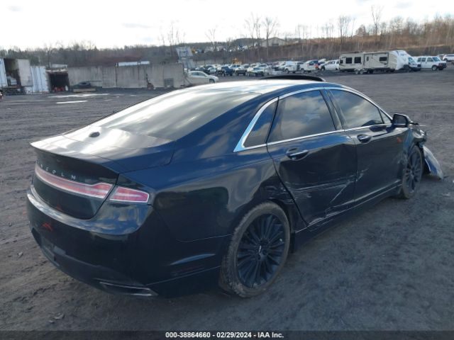 3LN6L2J92FR615292 Lincoln MKZ