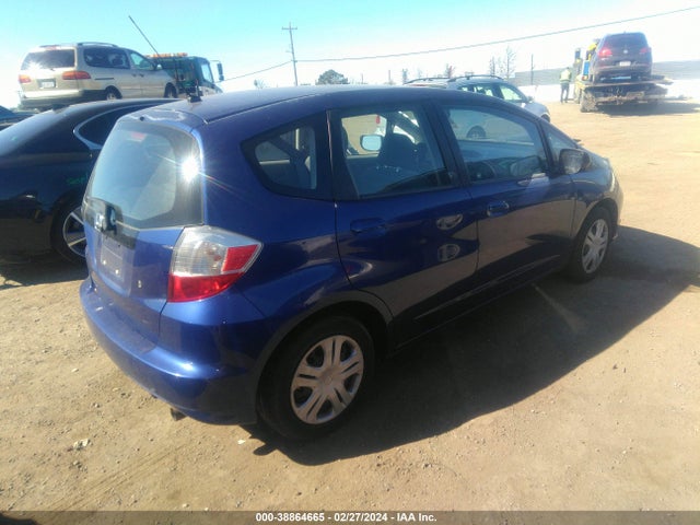 2010 HONDA FIT VIN: JHMGE8H25AS000214