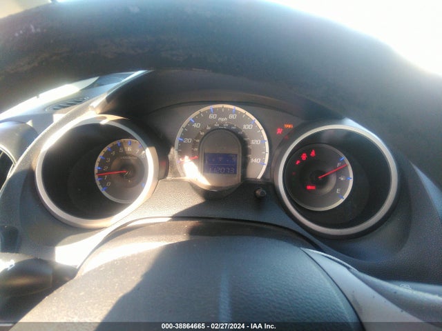 2010 HONDA FIT VIN: JHMGE8H25AS000214